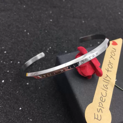 rBVaVVyB0aOADgW8AAHWGQFK2TM997-1-524x524 Daniel Wellington Silver Bracelet For Women