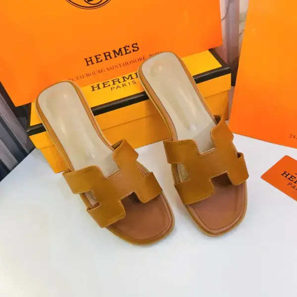 WhatsApp-Image-2025-01-21-at-2.39.26-PM-1-scaled-scaled Hermes Oran BrownSandal